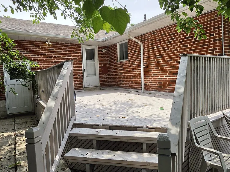 121 Trayborn Dr #MAIN — Photo 15