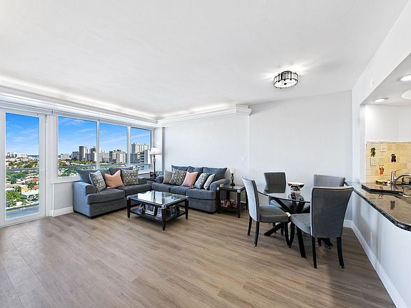 5th image of 3233 NE 34th Street #1706