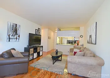 Rented by City Connections Realty