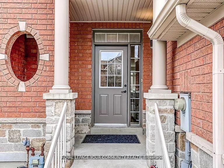 43 Gauguin Ave — Photo 2