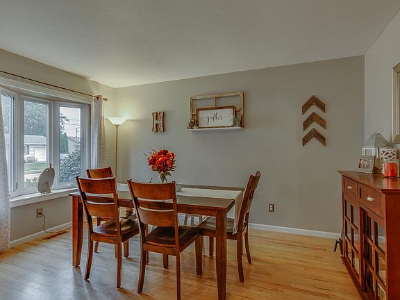 5th image of 3009 Colonial Dr