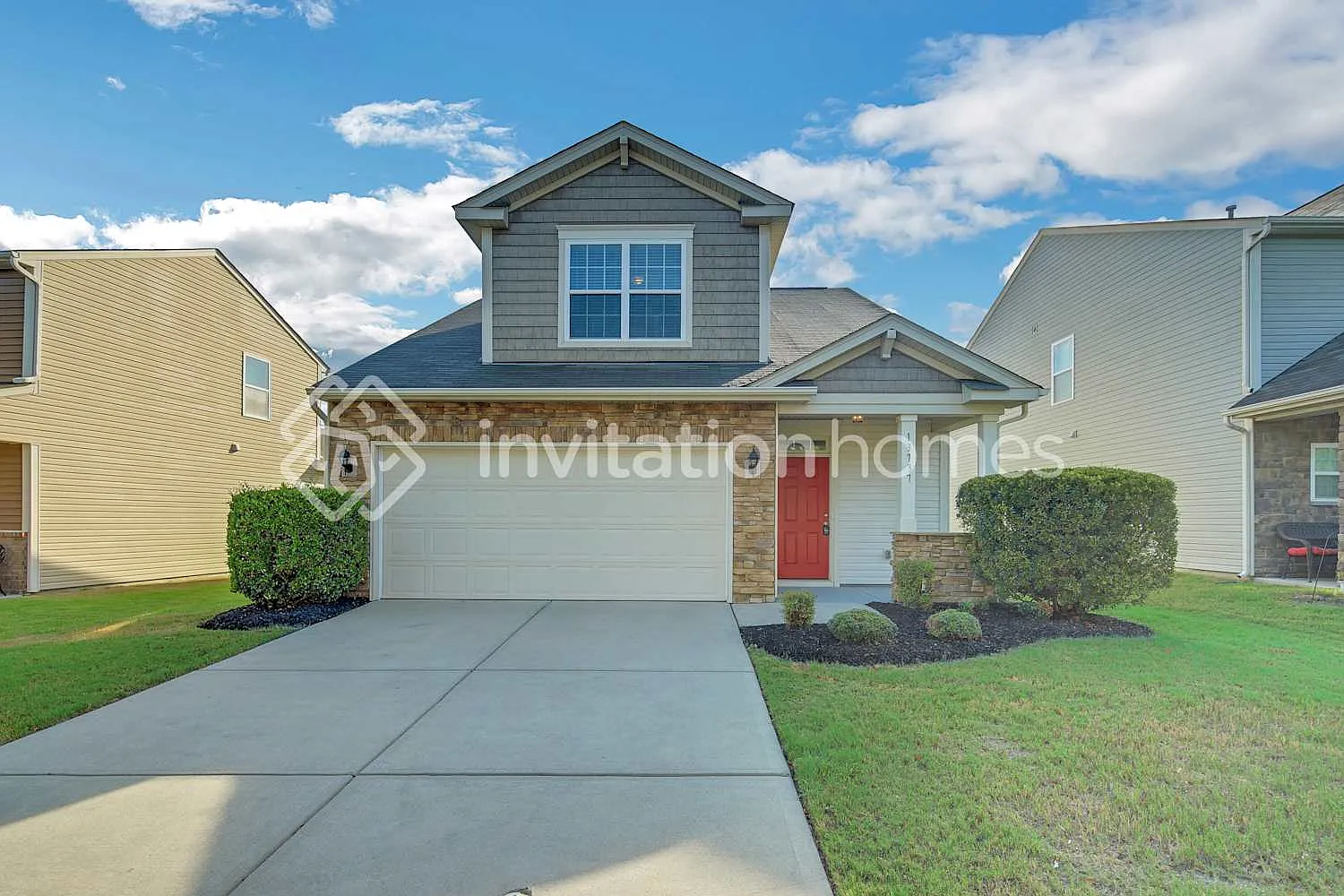 13737 Porter Creek Rd Charlotte, NC 28262 — Photo 1
