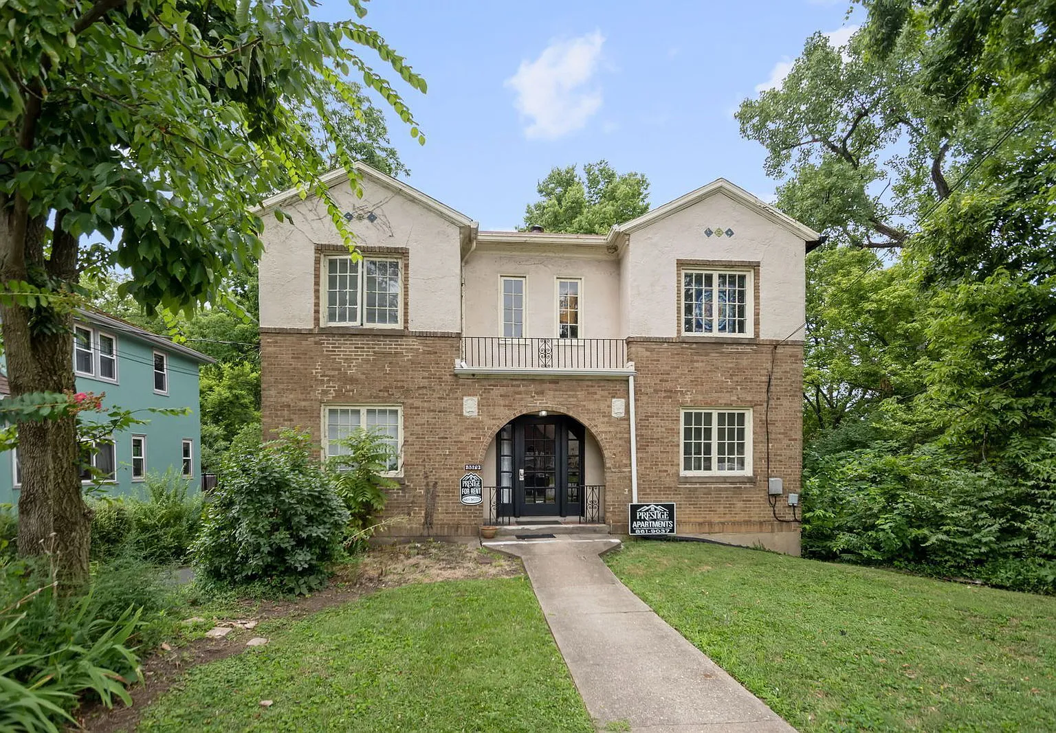 1 bed, 1.0 bath, 780 sqft, $1,225 — Photo 1