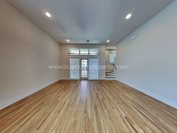 5th image of 1717 Caddo St #105