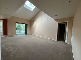 81 Autumn Ct, Ledgewood, NJ