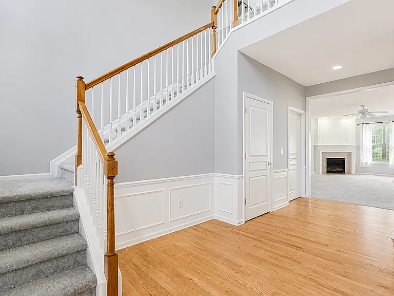 45149 Bartlett Dr — Photo 5