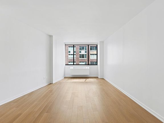 4th image of 75 W End Ave #S9i