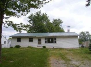 9785 Front St, Dillsboro, IN 47018