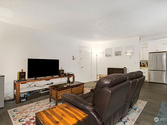 5th image of 5620 200th Street SW #A303