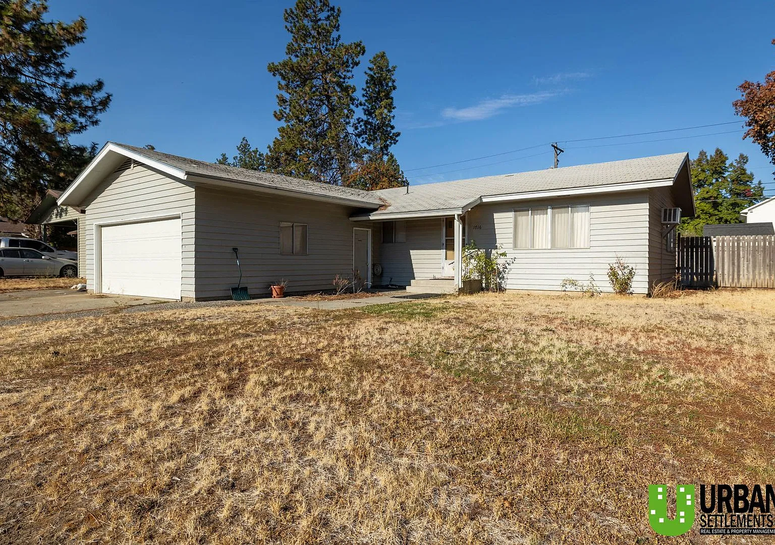 Nice Home in Cheney — Photo 2