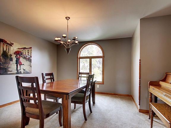3rd image of 5434 Greenbriar Ave