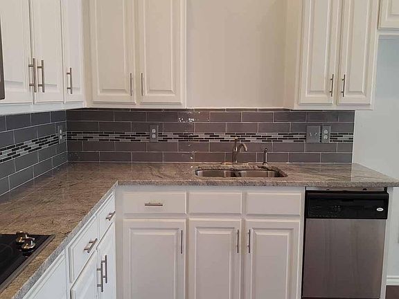 5th image of 3422 Townbluff Pl