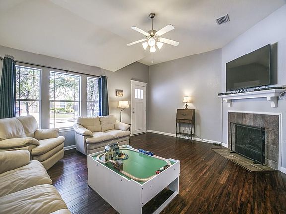 5th image of 5508 Chinkapin Ln
