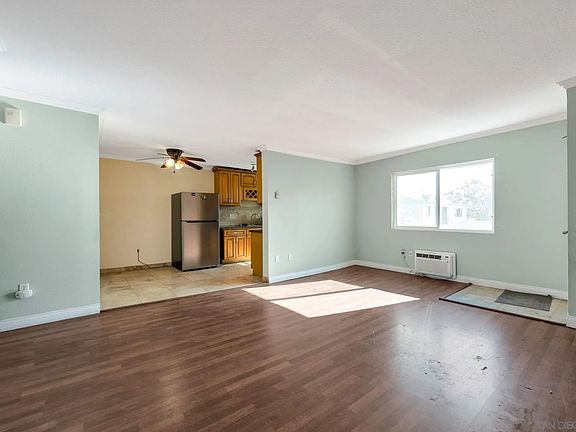 5th image of 4451 35th St APT 7
