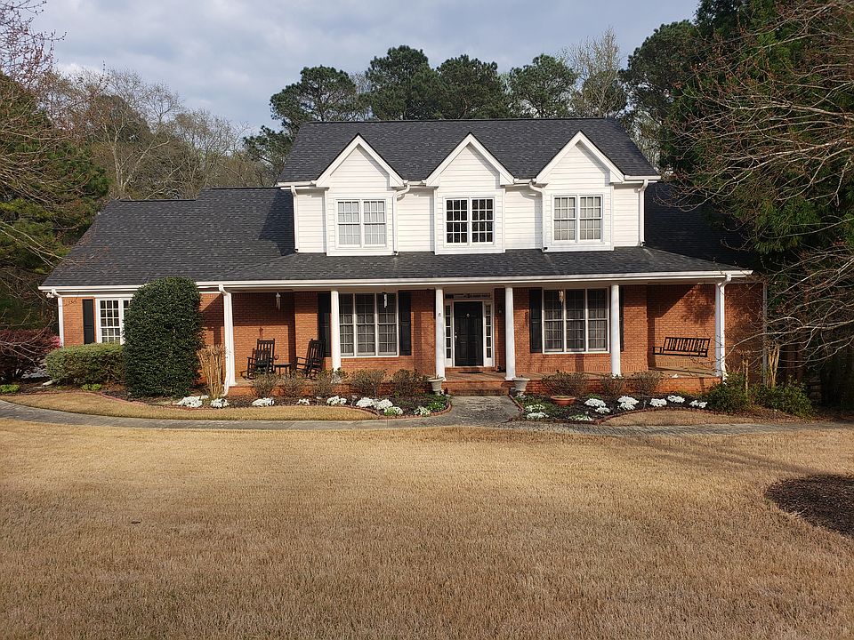 1st image of 1409 Dartmoor Ln SE