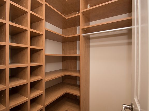 3rd image of 6626 Brennan Ave