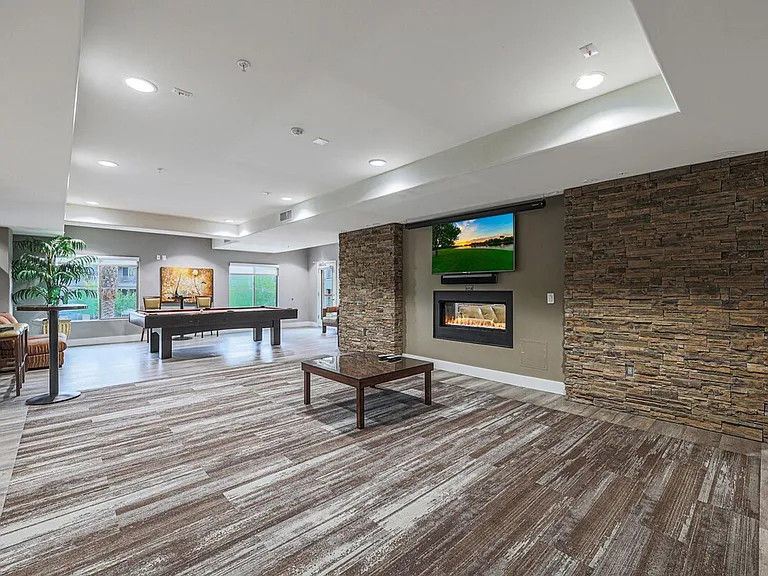 Building's Lounge