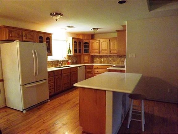 Tons of storage! Open all the custom cabinets and drawers - very sturdy.