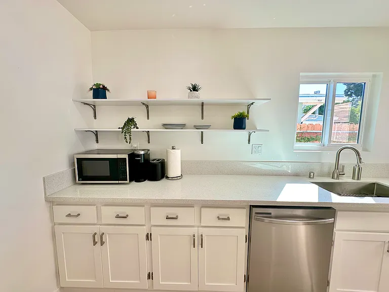 429 Garfield St #B — Photo 14