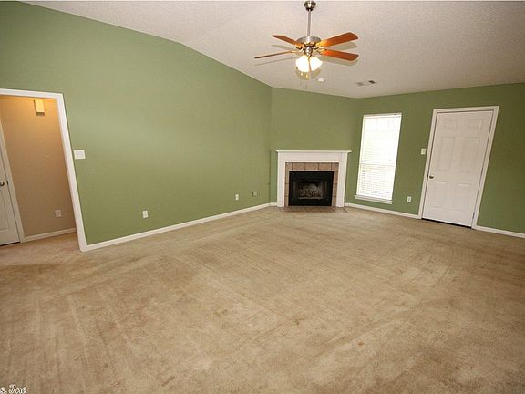 2nd image of 1322 Westhampton Dr