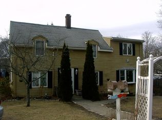 5 Sheridan St, Woburn, MA 01801