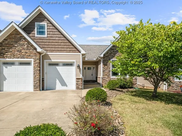 227 Hedrick Rd, Scott Depot, WV 25560