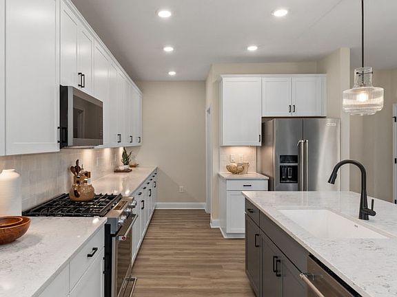 Stunning Kitchen with Large Island