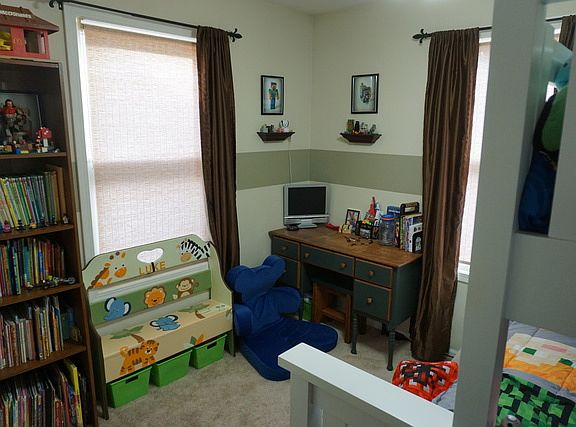 3rd image of 1365 Tonti St