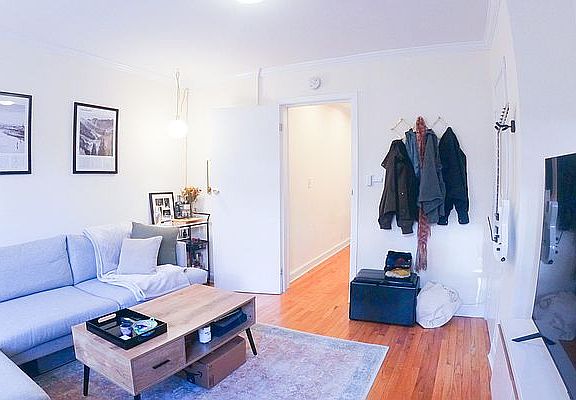 3rd image of 502 E 12th St #3