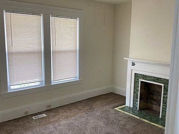 4th image of 2044 W 100th St #D