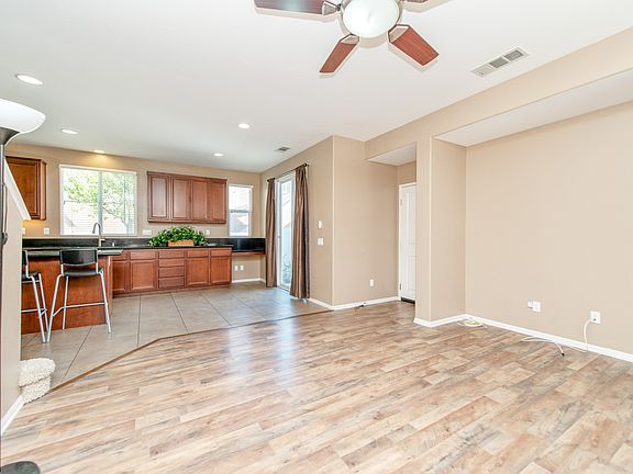 4th image of 22321 Echo Park Way