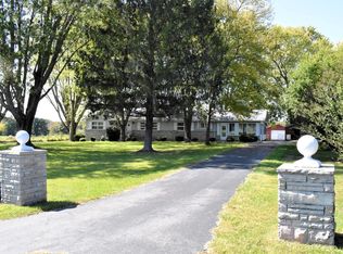 199 Huckleberry Ln, Crossville, TN 38555