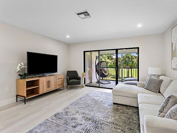 2nd image of 20 Southport Lane #D