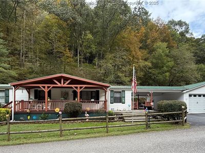 623 Bradshaw Hollow Rd, Logan, WV, 25601