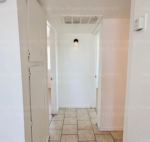 1303 Bernard St. — Photo 15