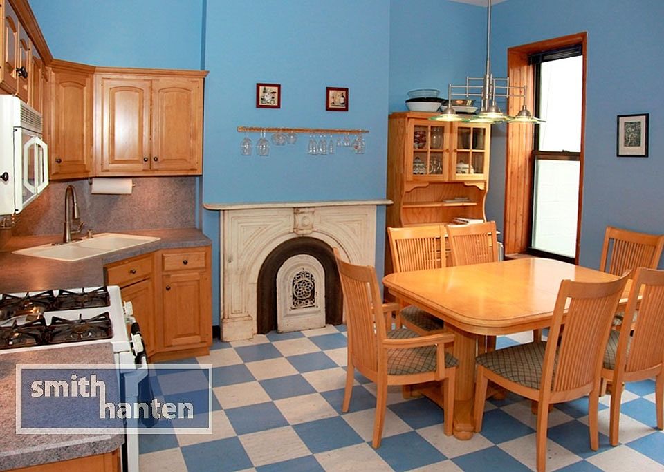 1st image of 106 Bergen St