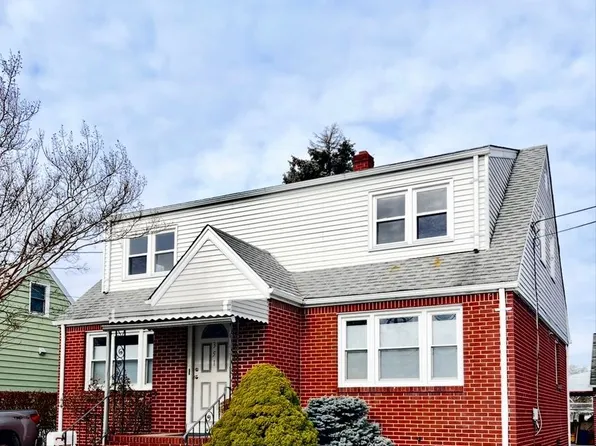 351 Capitol St Floor 2, Saddle Brook, NJ 07663