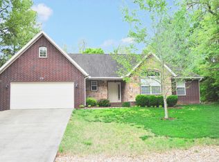 1812 Laurel Rd, Vestavia Hills, AL 35216