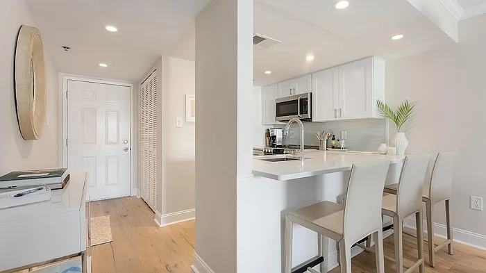 700 1st Ave #317 — Photo 8