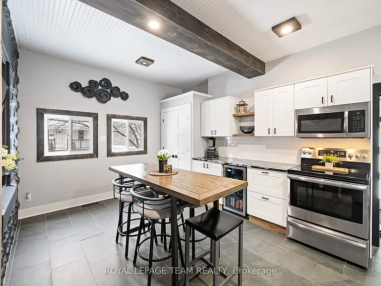 5529 Lion St — Photo 7