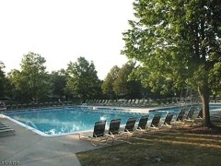 272 Potomac Dr — Photo 11