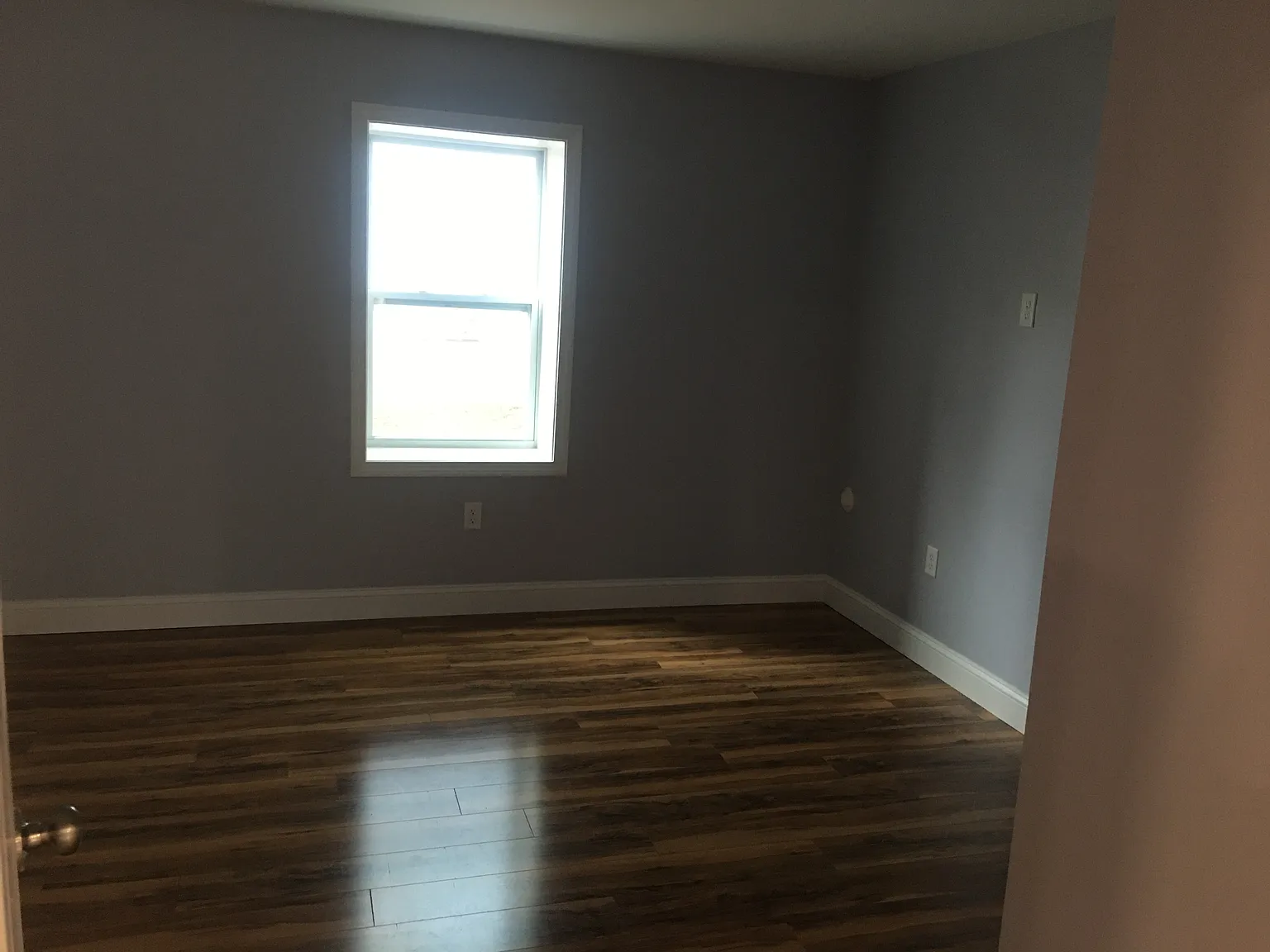 3 bed, $2,300 — Photo 2