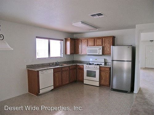 5th image of 1013 E Milada Dr