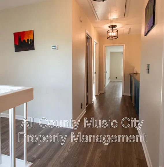 129 Hermitage Woods Dr — Photo 10