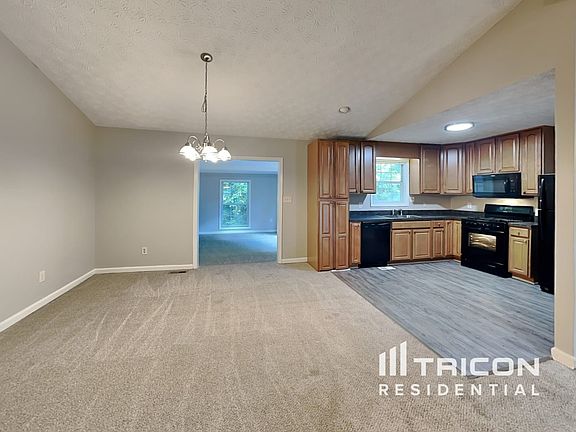 4th image of 2791 Pine Meadow Dr