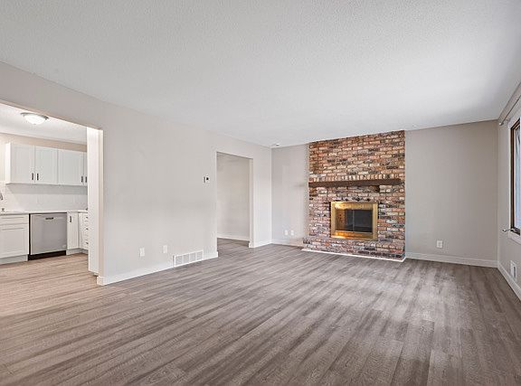 3rd image of 5827 Winnetka Ave N #1