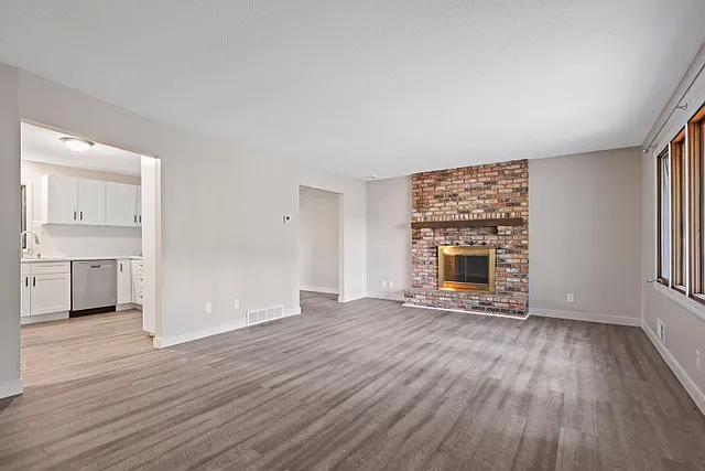 5827 Winnetka Ave N #1 — Photo 3
