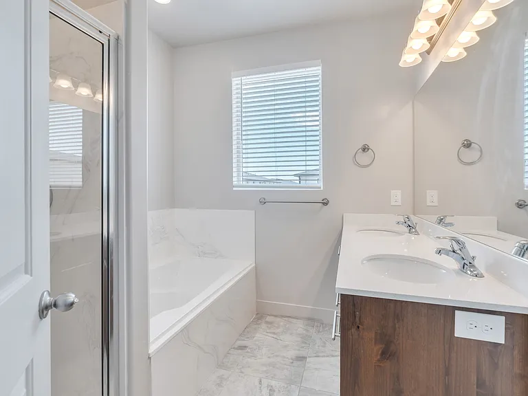 708 W Bronze Leaf Rd #1 — Photo 13