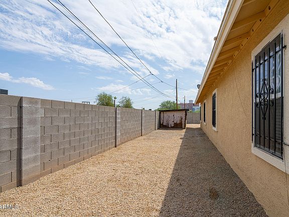 4th image of 2142 E McKinley Street