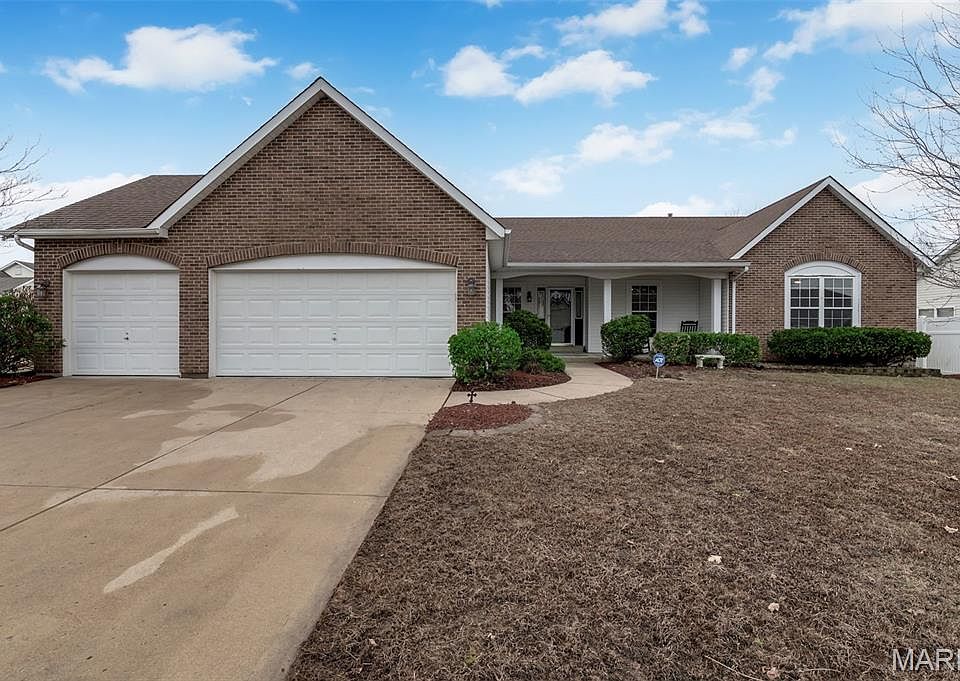 1st image of 3315 Silvertrail Dr